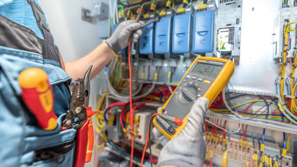 Best Circuit Breaker Repair  in Vadnais Heights, MN